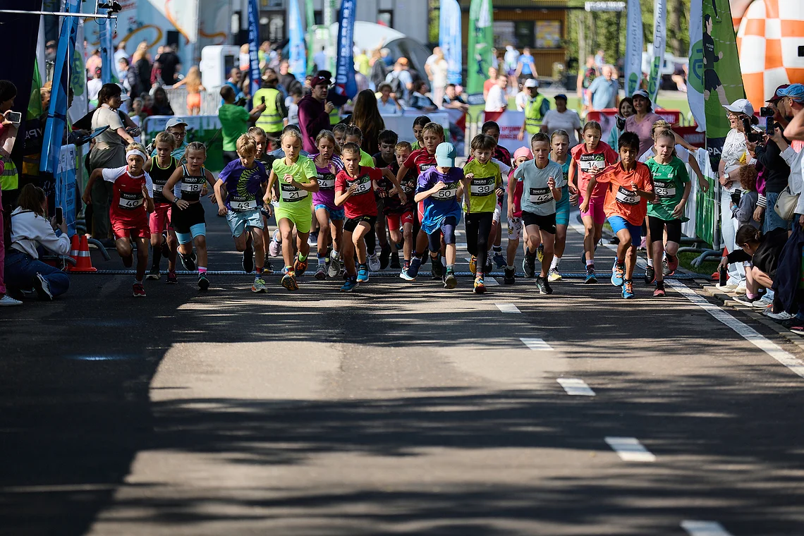 Гонка на лыжероллерах Repeat Race